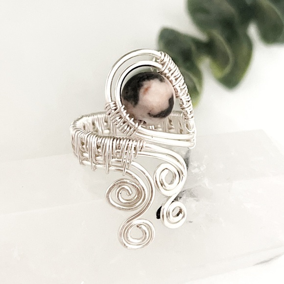 Artisan🤩 Handmade natural pink zebra Jasper rings ✨ - Picture 2 of 5